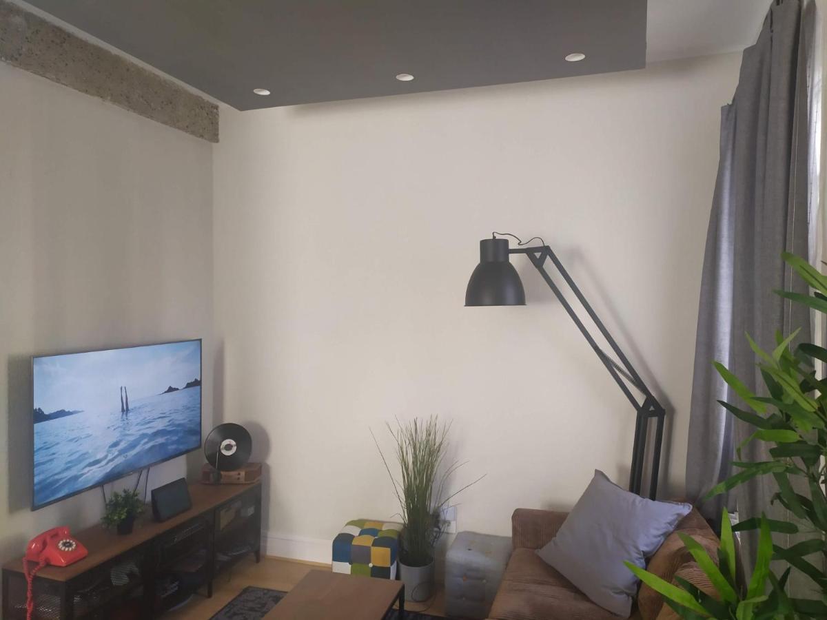 Bilbao Center Apt 90'S Parking Ngoại thất bức ảnh