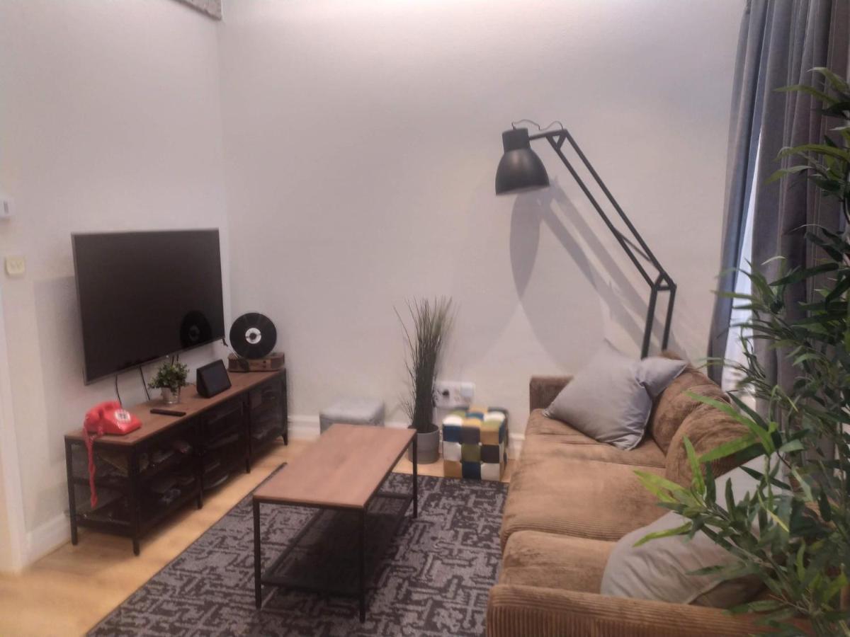 Bilbao Center Apt 90'S Parking Ngoại thất bức ảnh